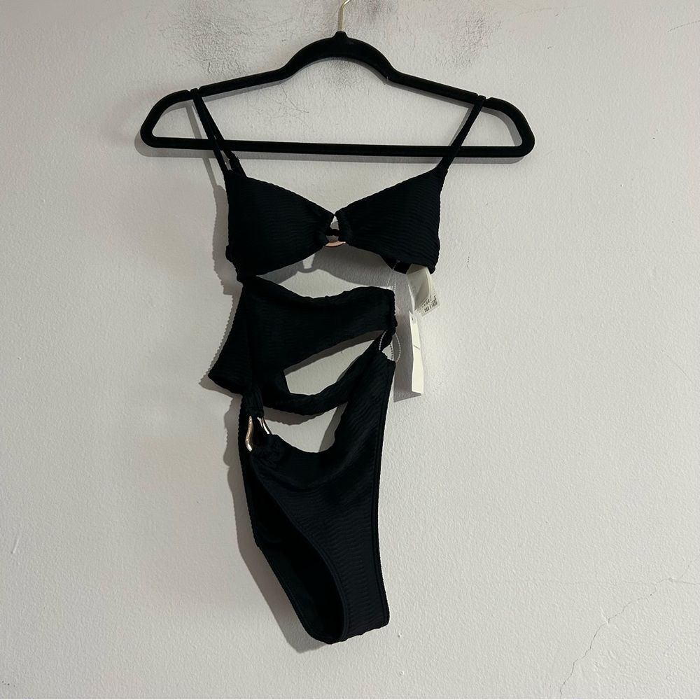 Abercrombie & Fitch Black Cut Out Gold Hardware One Piece Swimsuit XXS - Picture 2 of 11
